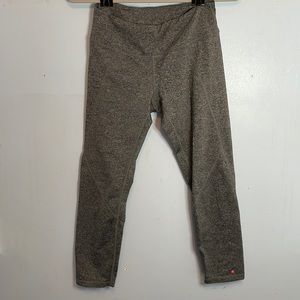 Heathered gray crop leggings